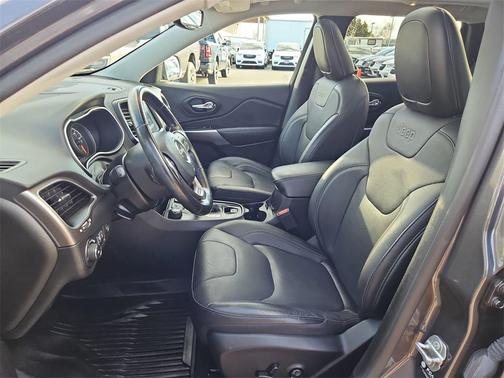 2021 Jeep Cherokee Latitude Lux