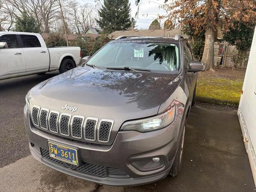 2021 Jeep Cherokee Latitude Lux