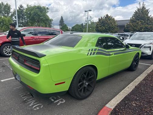 2015 Dodge Challenger SXT Plus
