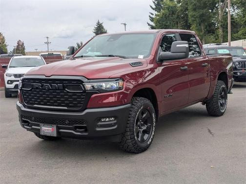 2026 RAM 1500 Warlock Crew Cab 4x4 5'7' Box