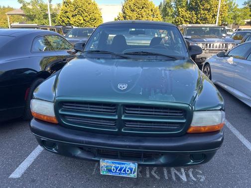 2000 Dodge Dakota Sport