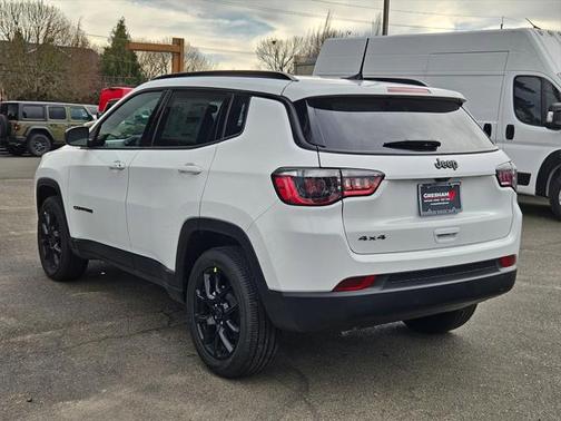2025 Jeep Compass Latitude