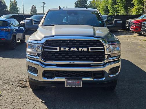 2023 RAM 2500 Tradesman Crew Cab 4x4 8' Box