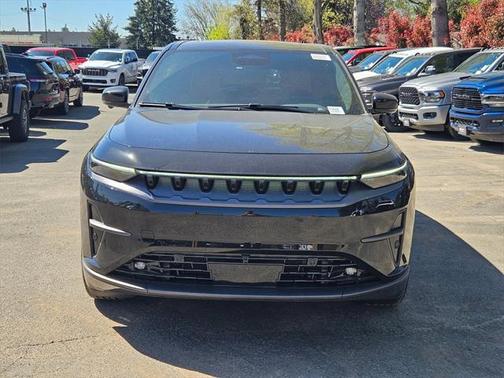 2025 Jeep Wagoneer S Launch Edition