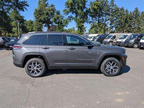2025 Jeep Grand Cherokee Limited X
