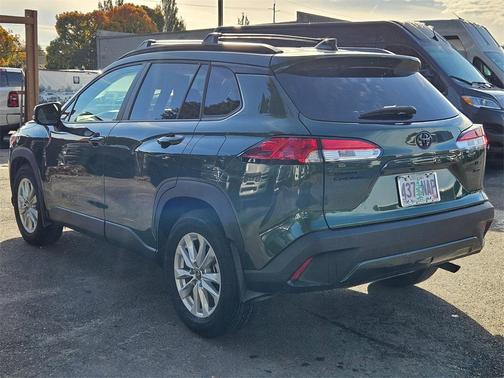 2023 Toyota Corolla Cross LE