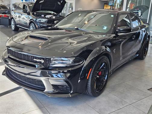 2022 Dodge Charger SRT Hellcat Widebody Jailbreak