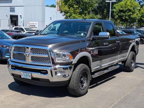 2016 RAM 2500 Laramie
