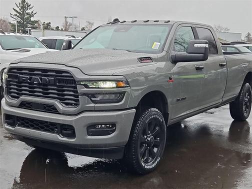 2026 RAM 3500 Big Horn Crew Cab 4x4 8' Box