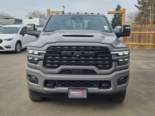 Ceramic Gray Clearcoat 2026 RAM 2500 Limited Crew Cab 4x4 8' Box