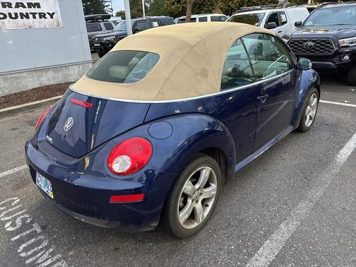 2007 Volkswagen New Beetle 2.5
