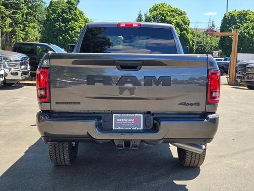 2025 RAM 3500 Big Horn Crew Cab 4x4 6'4' Box