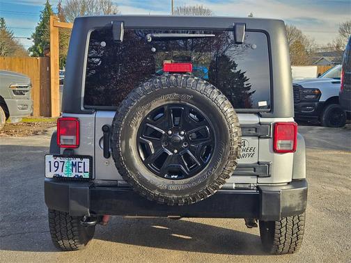 2016 Jeep Wrangler Unlimited Willys Wheeler