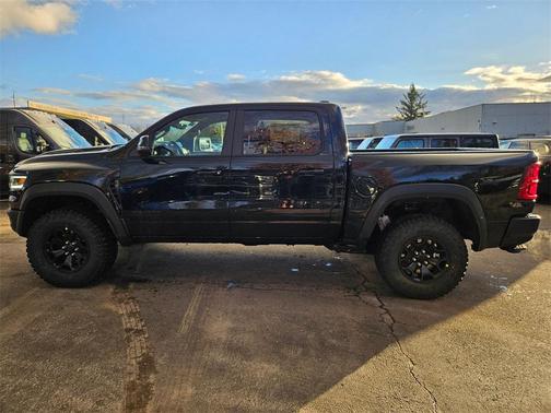 2026 RAM 1500 RHO Crew Cab 4x4 5'7' Box