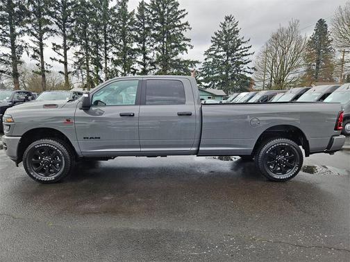 2026 RAM 3500 Big Horn Crew Cab 4x4 8' Box