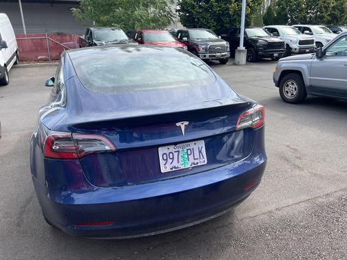 2023 Tesla Model 3 Standard Range
