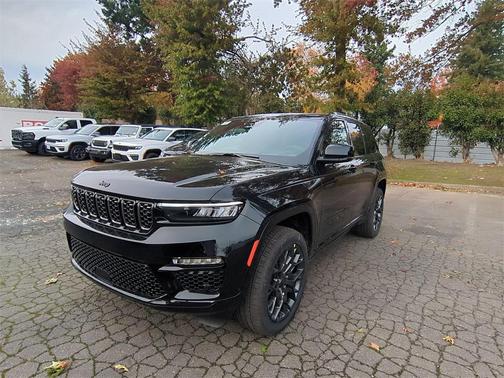 2025 Jeep Grand Cherokee Summit
