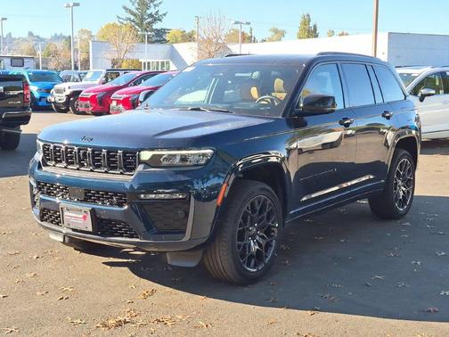 Fathom Blue Pearlcoat 2027 Jeep Grand Cherokee Summit