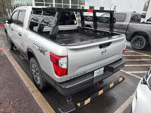2018 Nissan Titan PRO-4X