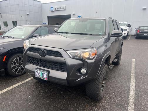 2019 Toyota 4Runner SR5