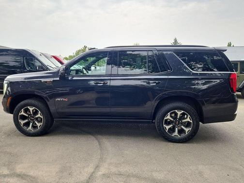 Titanium Rush Metallic 2025 GMC Yukon 4WD AT4 Ultimate