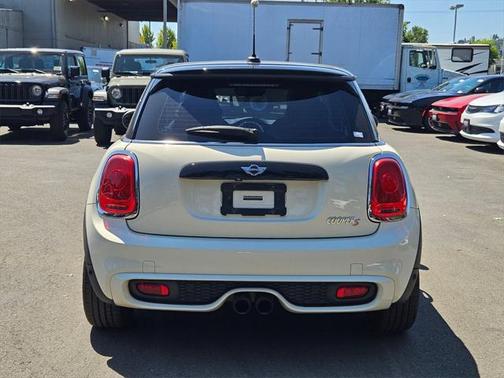 2017 MINI Hardtop Cooper S