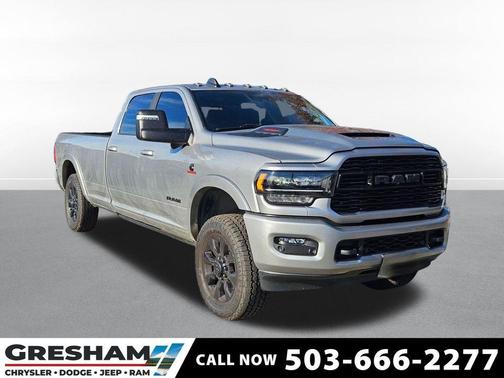 2023 RAM 3500 Limited Crew Cab 4x4 8' Box