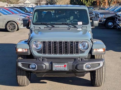 2025 Jeep Gladiator Sport S