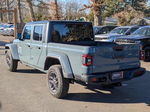 2025 Jeep Gladiator Sport S
