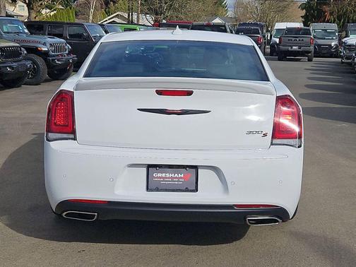 2023 Chrysler 300 S