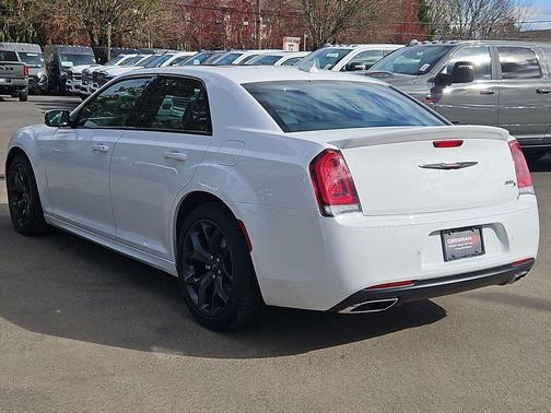 2023 Chrysler 300 S