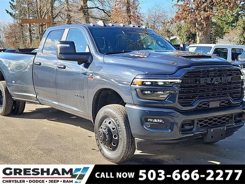 2026 RAM 3500 Laramie Crew Cab 4x4 8' Box