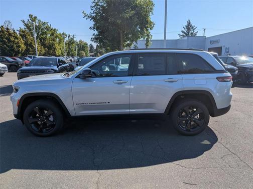 2025 Jeep Grand Cherokee Limited X