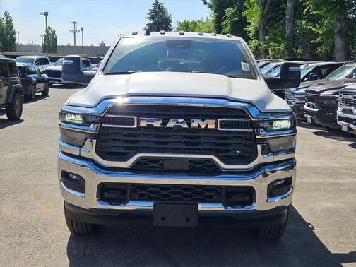 2025 RAM 2500 Big Horn Crew Cab 4x4 8' Box
