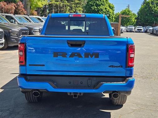 2025 RAM 1500 Big Horn/Lone Star