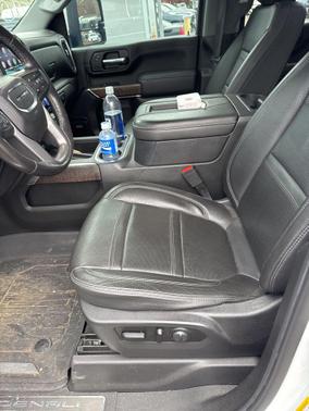 2020 GMC Sierra 2500 Denali