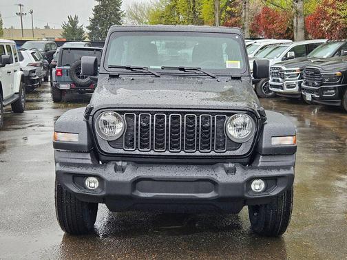 Black Clearcoat 2026 Jeep Wrangler Sport