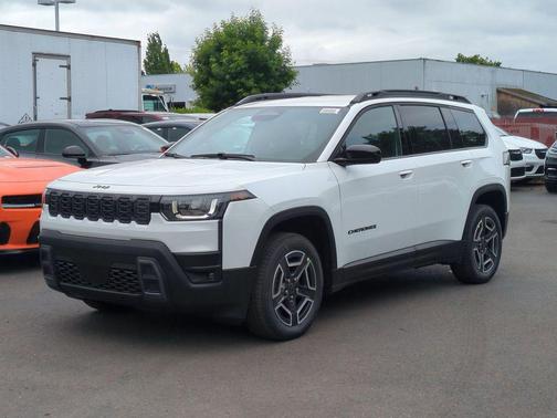 Bright White Clearcoat 2026 Jeep Cherokee Laredo 4x4