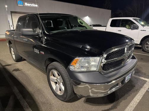 2018 RAM 1500 SLT