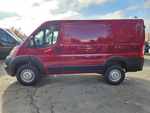 2026 RAM ProMaster 1500 Low Roof
