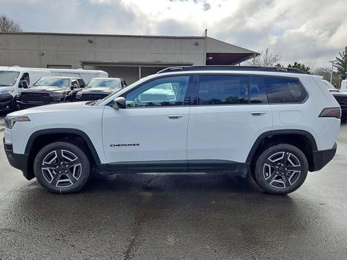 Bright White Clearcoat 2026 Jeep Cherokee Limited