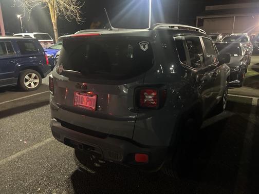 2017 Jeep Renegade Altitude