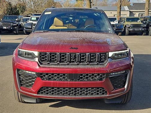 2026 Jeep Grand Cherokee Summit