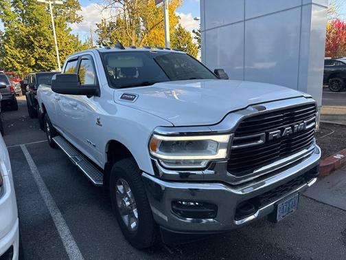 2021 RAM 2500 Big Horn Crew Cab 4x4 8' Box