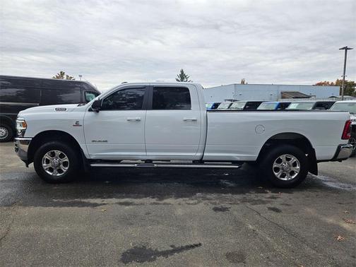 2021 RAM 2500 Big Horn Crew Cab 4x4 8' Box