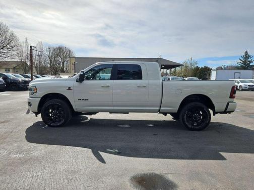 2024 RAM 3500 Laramie Mega Cab 4x4 6'4' Box
