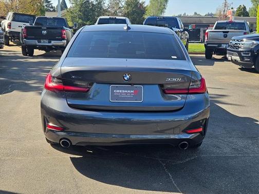 2021 BMW 330 xDrive