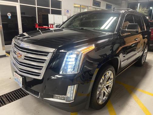 2017 Cadillac Escalade Platinum