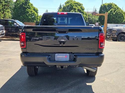 2025 RAM 2500 Tradesman Crew Cab 4x4 8' Box