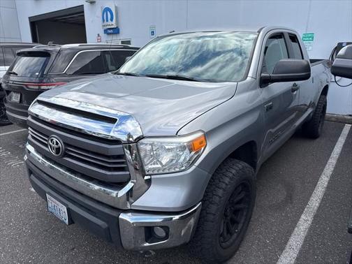 2015 Toyota Tundra SR5